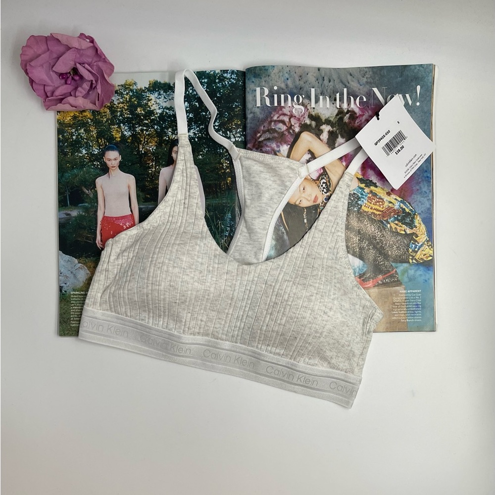 NWT Calvin Klein Refined Rib Lightly Lined Bralette